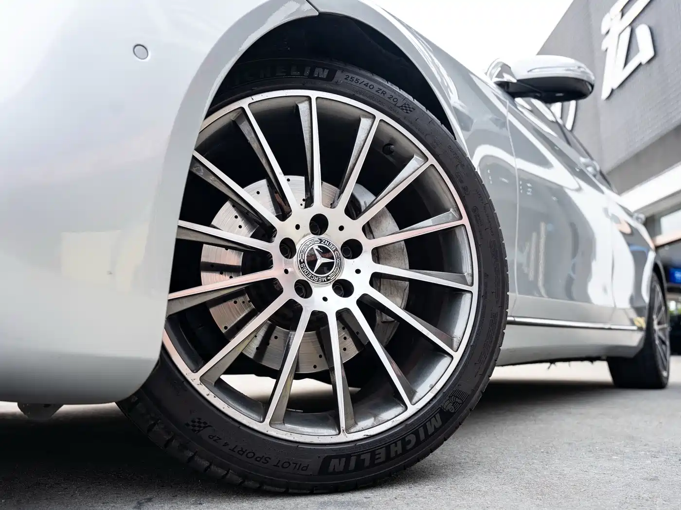 Mercedes-Benz S-Class 2016 S 320 L Business Edition фото 7