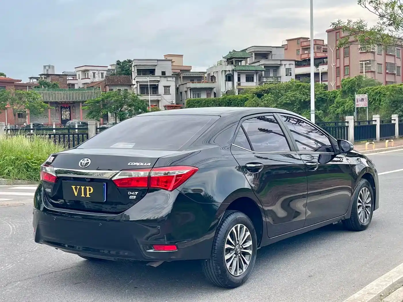Toyota Corolla 2017 Facelift 1.2T S-CVT GL фото 7