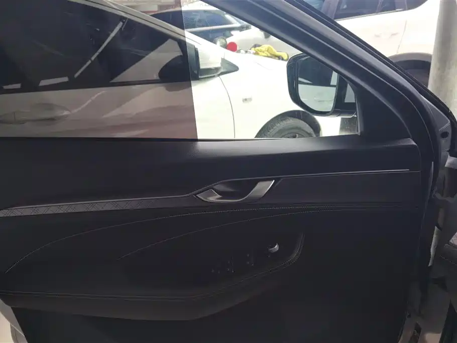 GEELY AUTOMOBILE XINGRUI