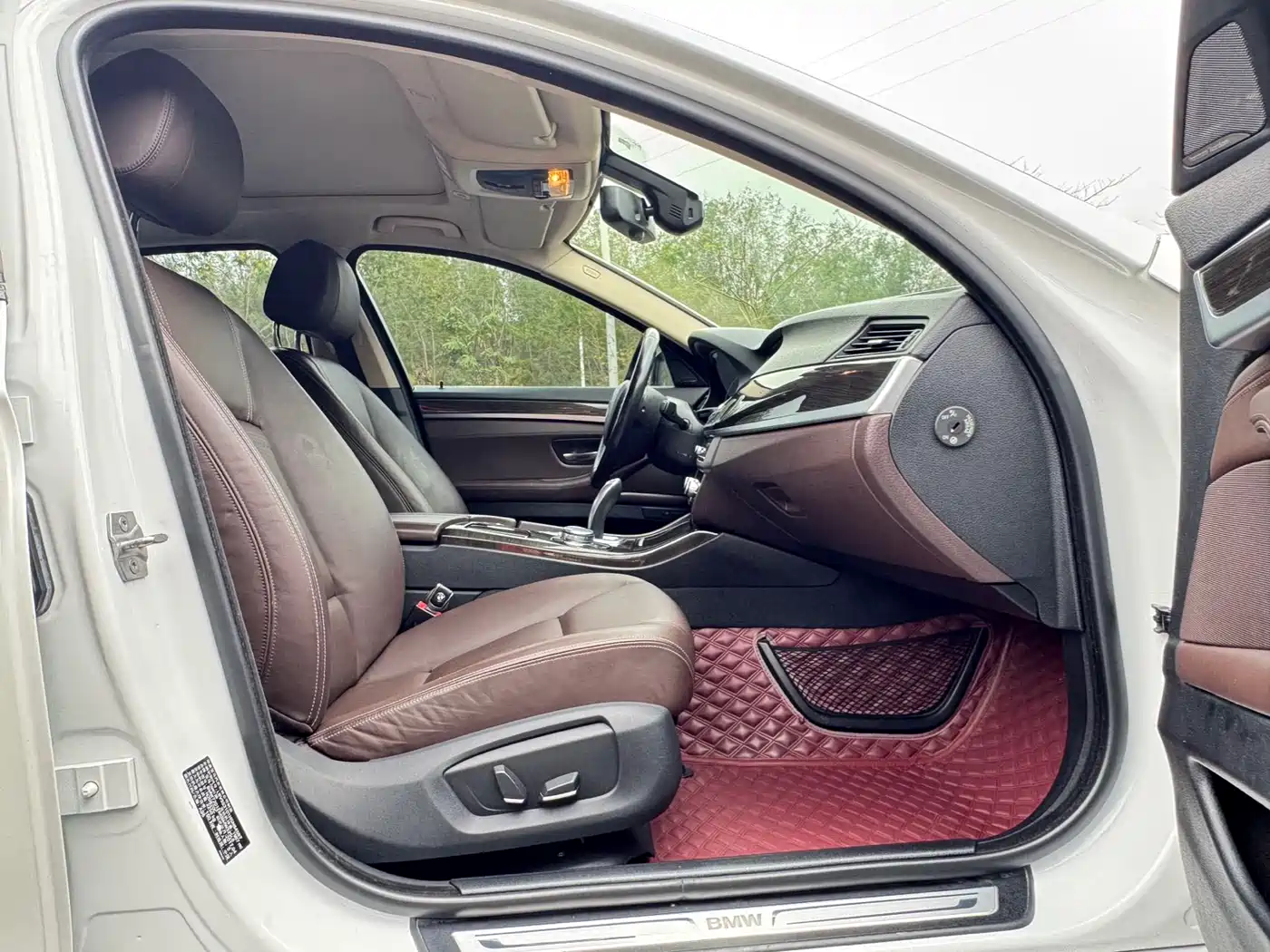 BMW 5 Series 2017 525Li Luxury Design Package фото 11