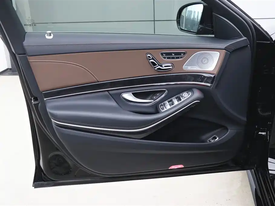 MERCEDES-BENZ S CLASS