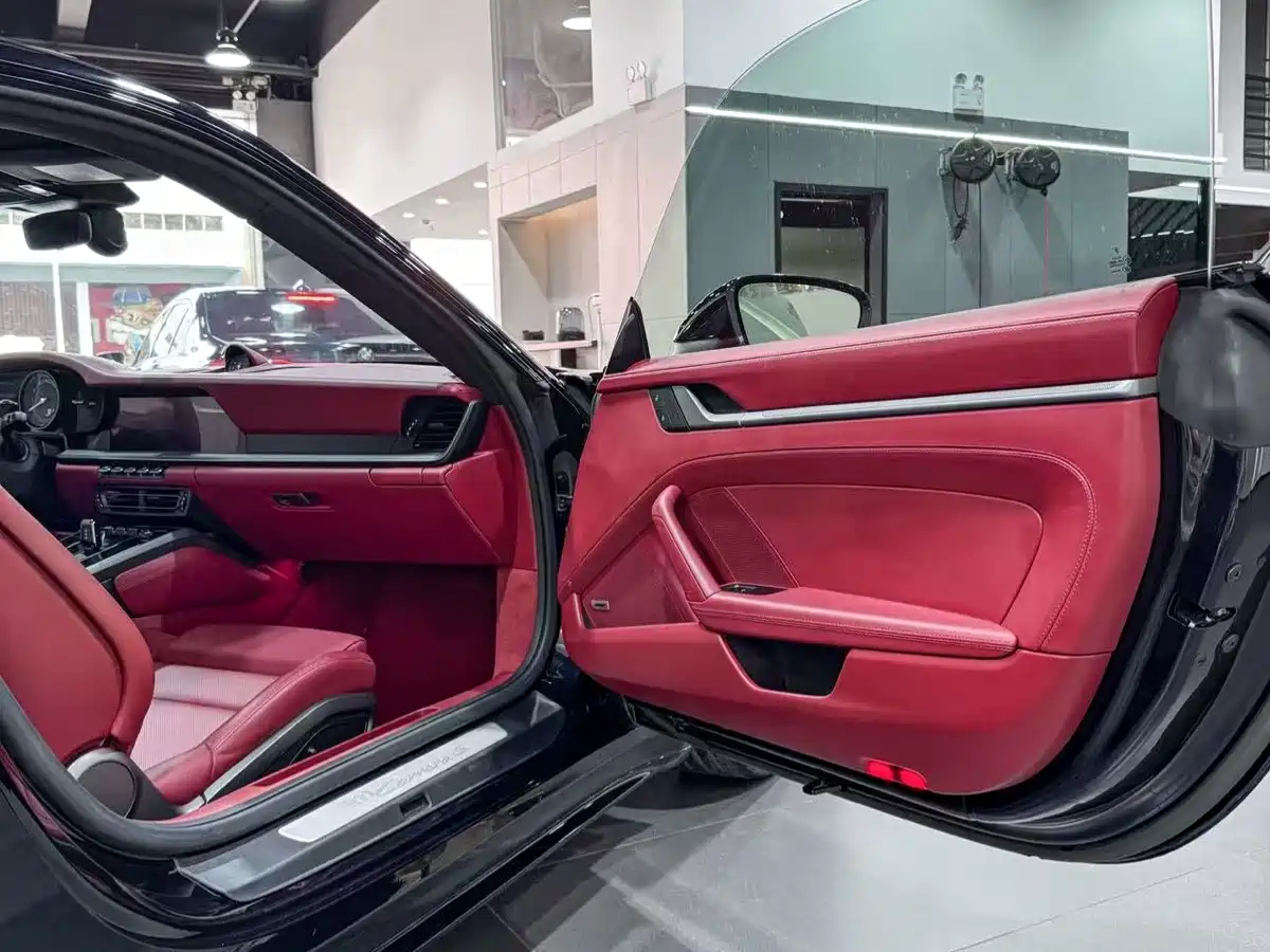 Porsche 911 2023 Carrera S 3.0T фото 14
