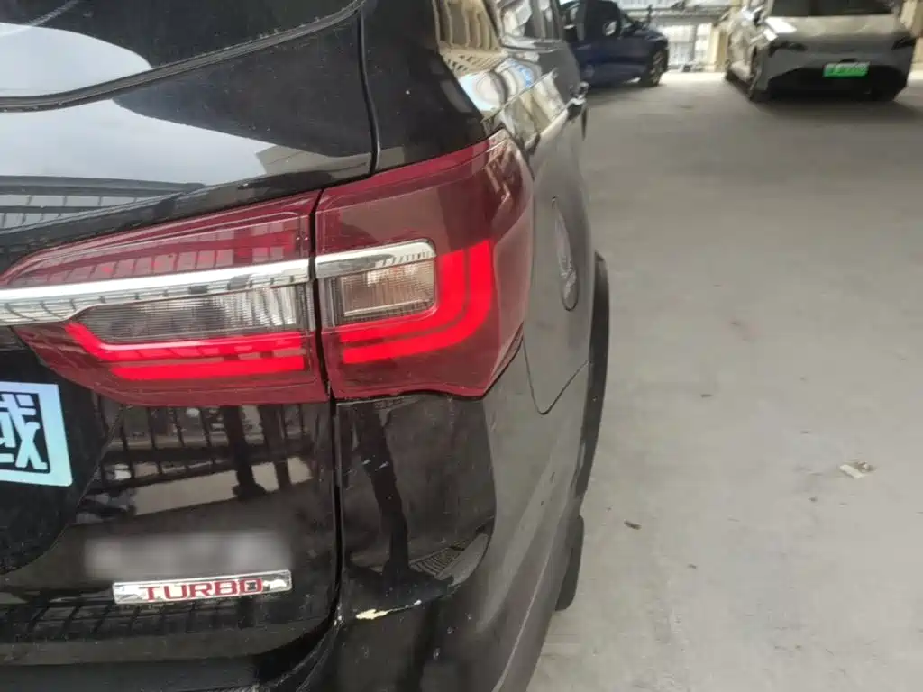 Dongfeng Fengxing Fengxing T5L 2019 2020 1.5T Automatic Luxury 7-Seater China VI