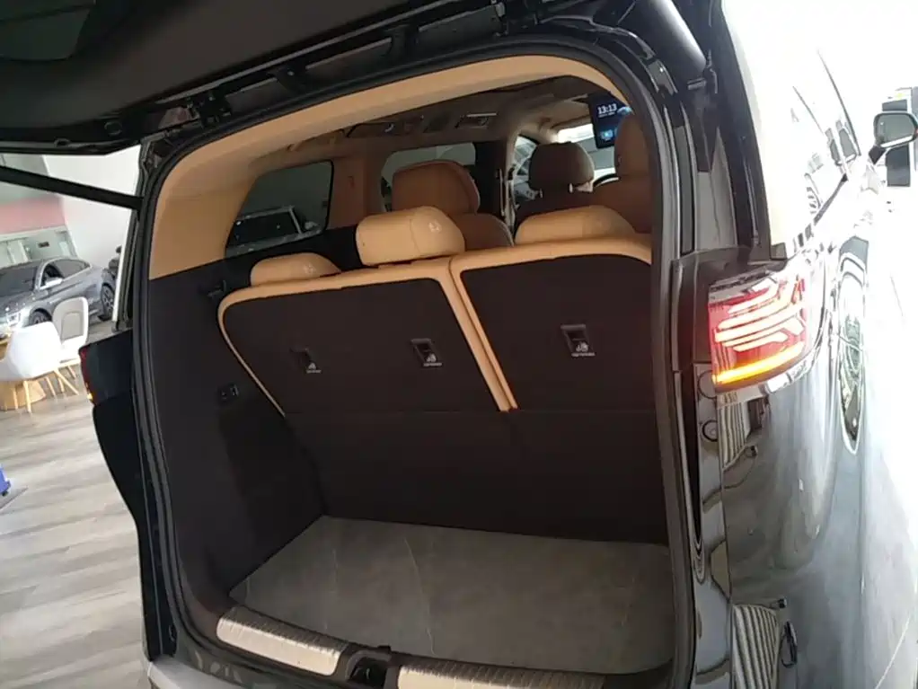 Denza D9 2026 2025 DM-i Smart Driving Edition 1020 AWD Flagship
