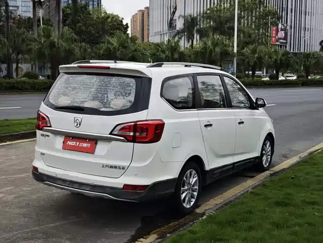 Baojun 730 2016 1.5T Manual Comfort 7-seater — фото 5