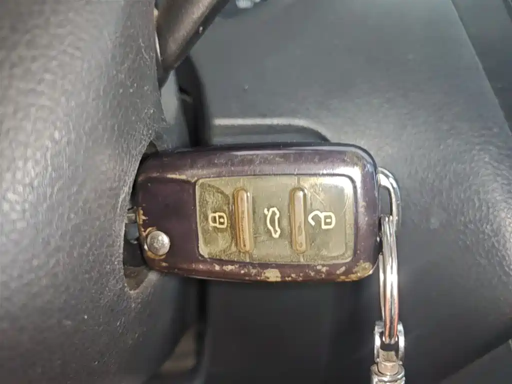 Volkswagen Polo 2016 1.6L Automatic Comfort фото 9