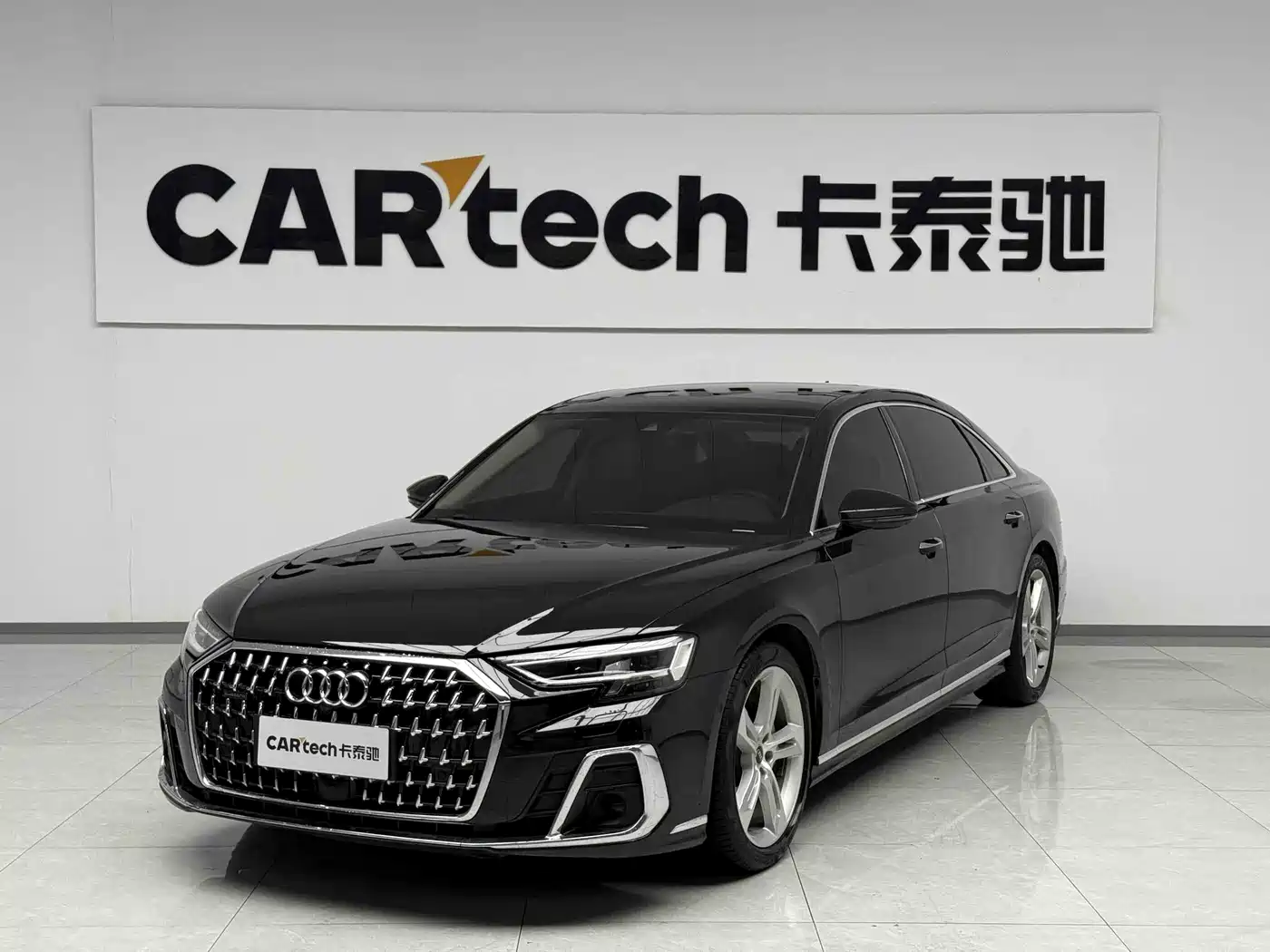 Audi A8 2023 A8L 50 TFSI quattro Exclusive фото 10