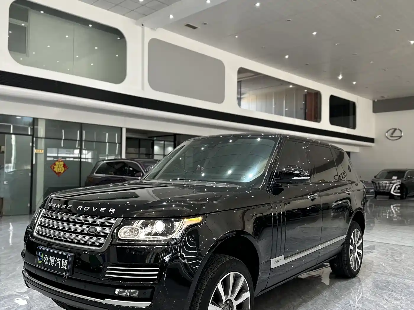 Land Rover Range Rover 2017 3.0 SC V6 Vogue LWB (Long Wheelbase)