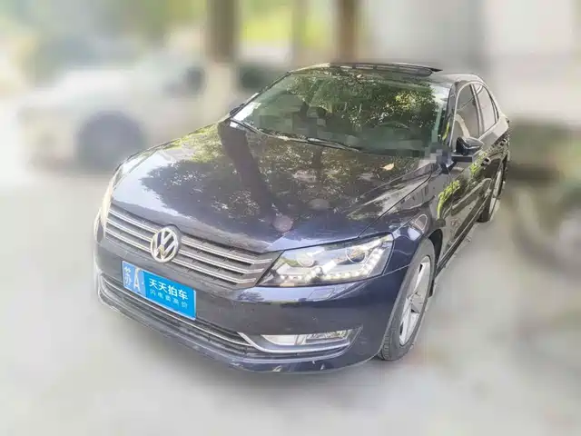  Volkswagen Passat 2014 1.8TSI DSG Executive Edition