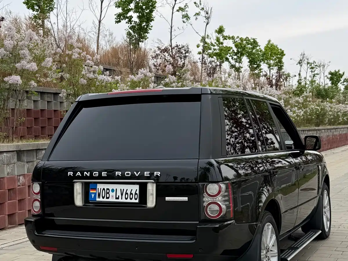 Land Rover Range Rover 2012 5.0 SC V8 фото 14