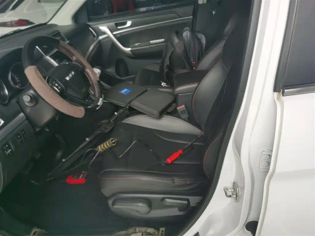 Haval M6 2018 Facelift 1.5T DCT 2WD Elite Edition фото 11