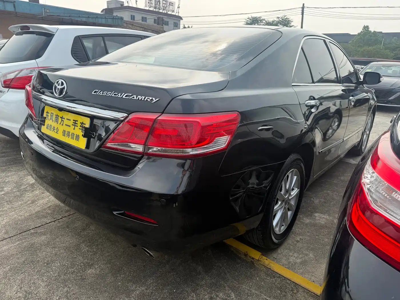 Toyota Camry 2013 200G Classic Luxury Edition фото 12