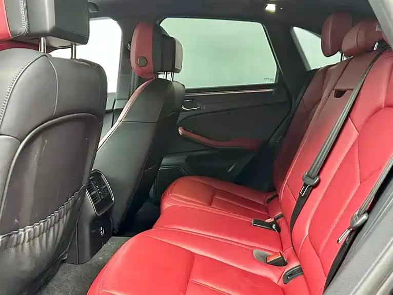 Porsche Macan 2022 Macan 2.0T фото 9