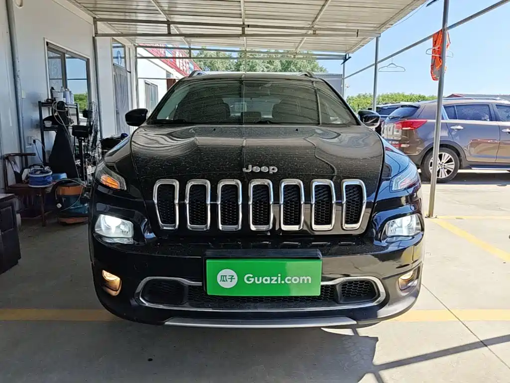 Jeep Cherokee 2018 2017 2.0L Superior Edition
