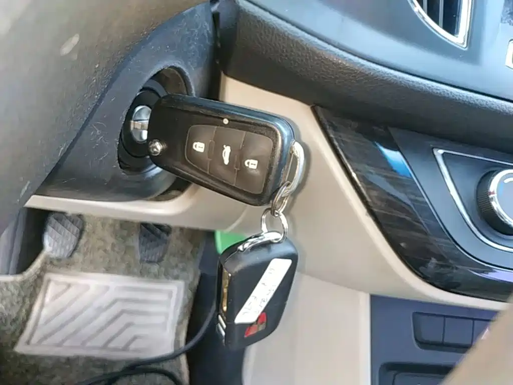 Roewe 360 2017 2017 1.5L Manual Luxury Edition
