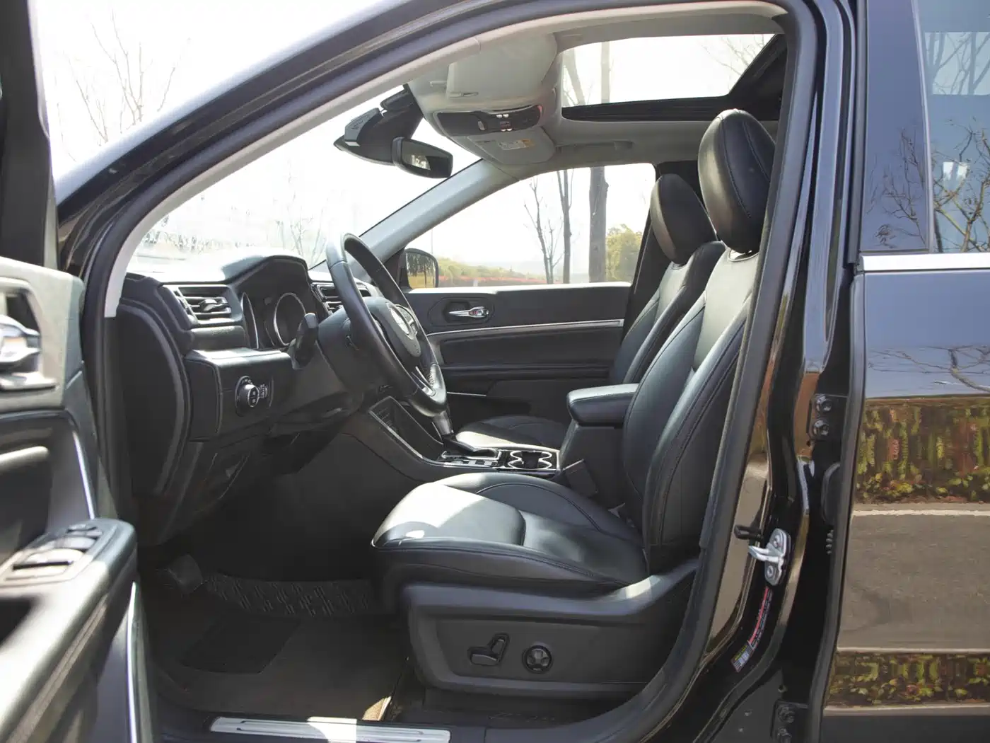 JEEP GRAND COMMANDER