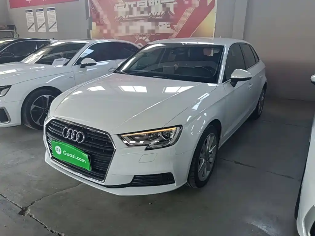 Фото 1 - Audi A3
