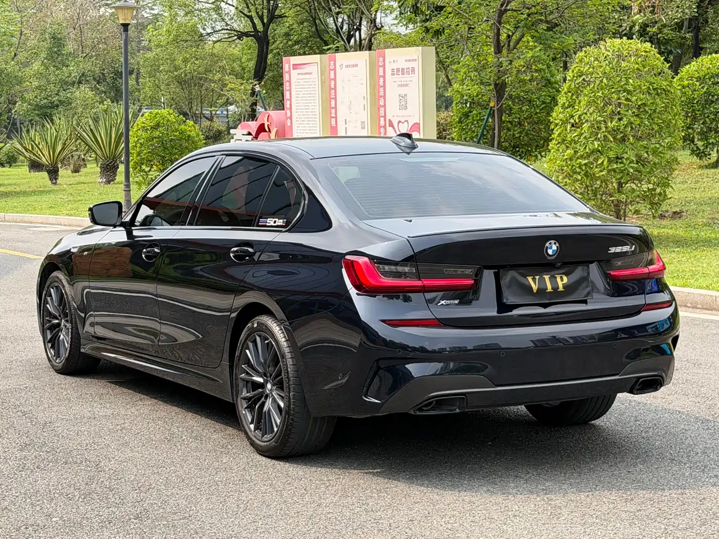 BMW 3 Series 2022 Facelift 325Li M Sport Shadow Edition фото 6
