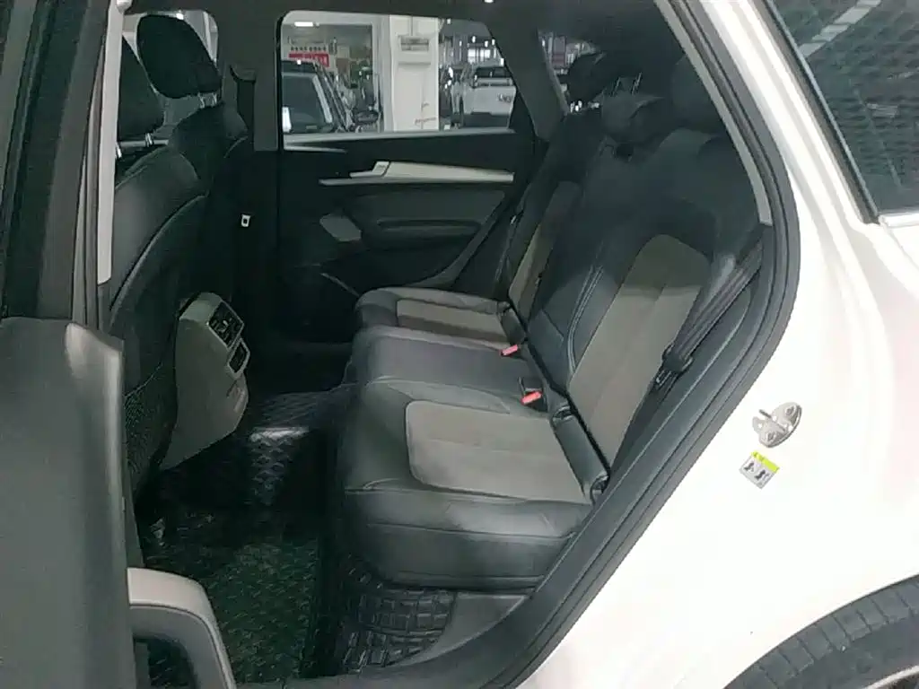 Audi Q5L 2018 40 TFSI Premium Fashion China VI фото 17