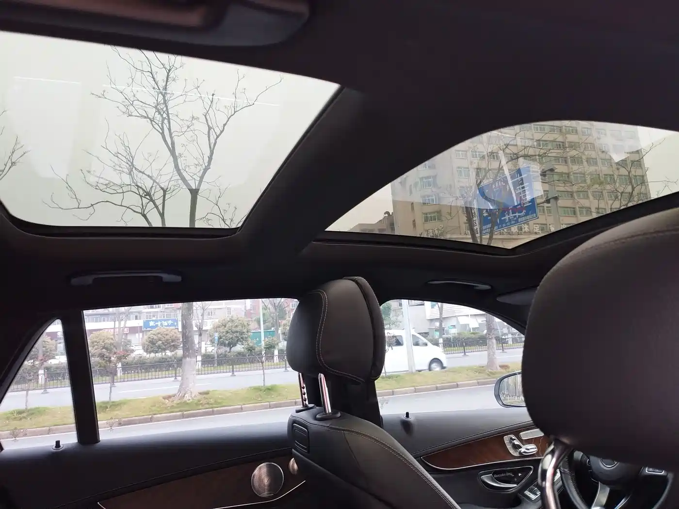 Mercedes-Benz GLC 2016 GLC 300 4MATIC Dynamic фото 13
