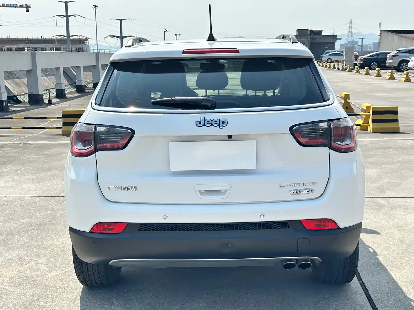 Фото 6 - Jeep Compass