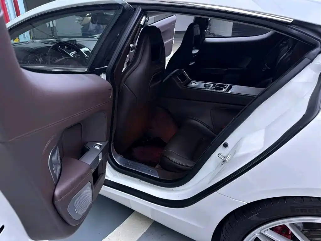 Aston Martin Rapide 2017 2015 Model 6.0L S
