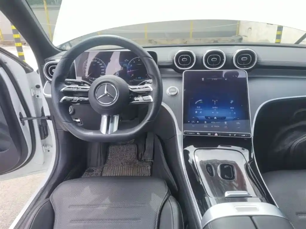 Mercedes-Benz C-Class 2022 C 200 L Sport Version фото 11
