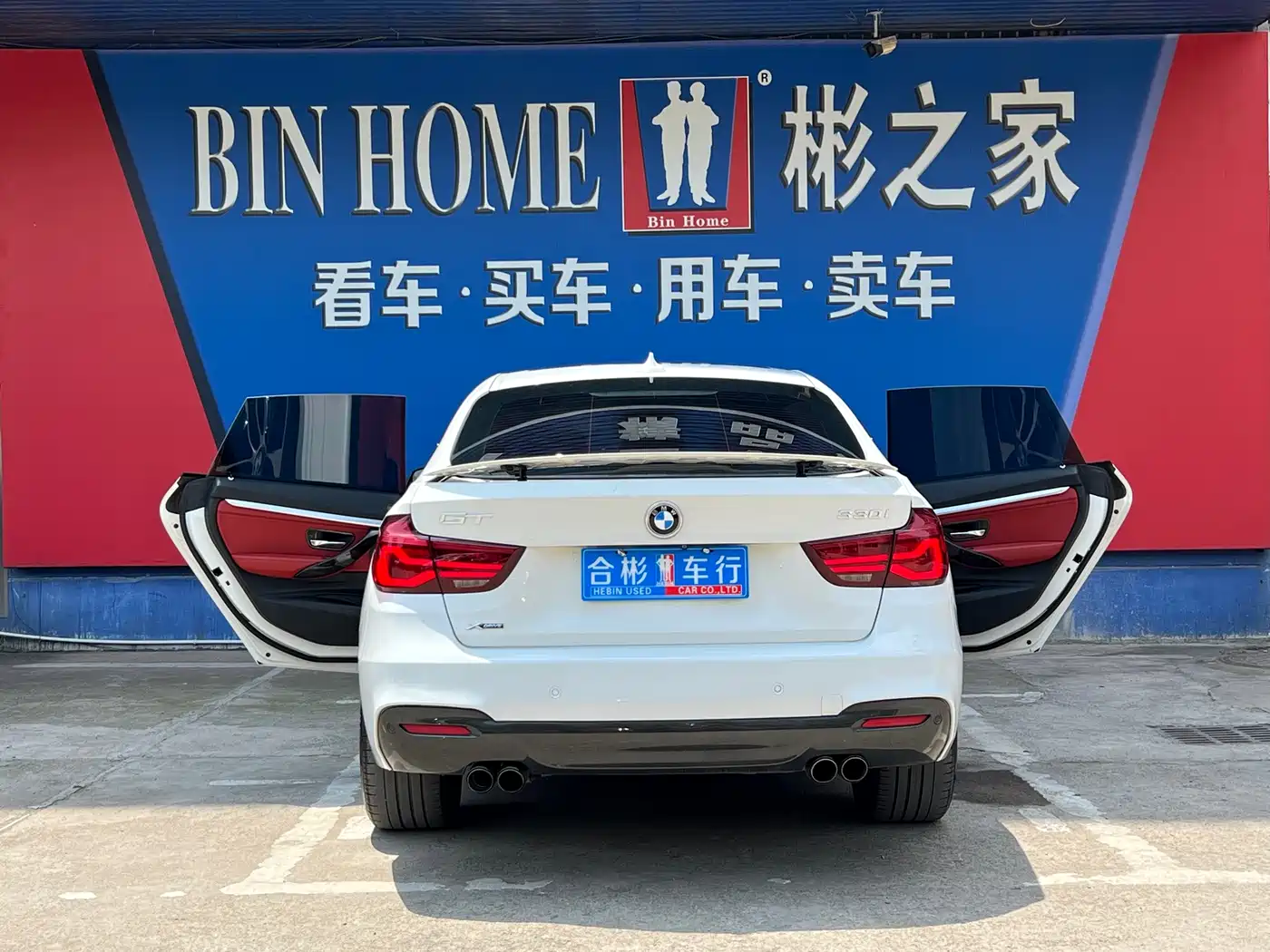 BMW 3 Series GT 2019 330i xDrive M Sport Black Night Edition фото 21
