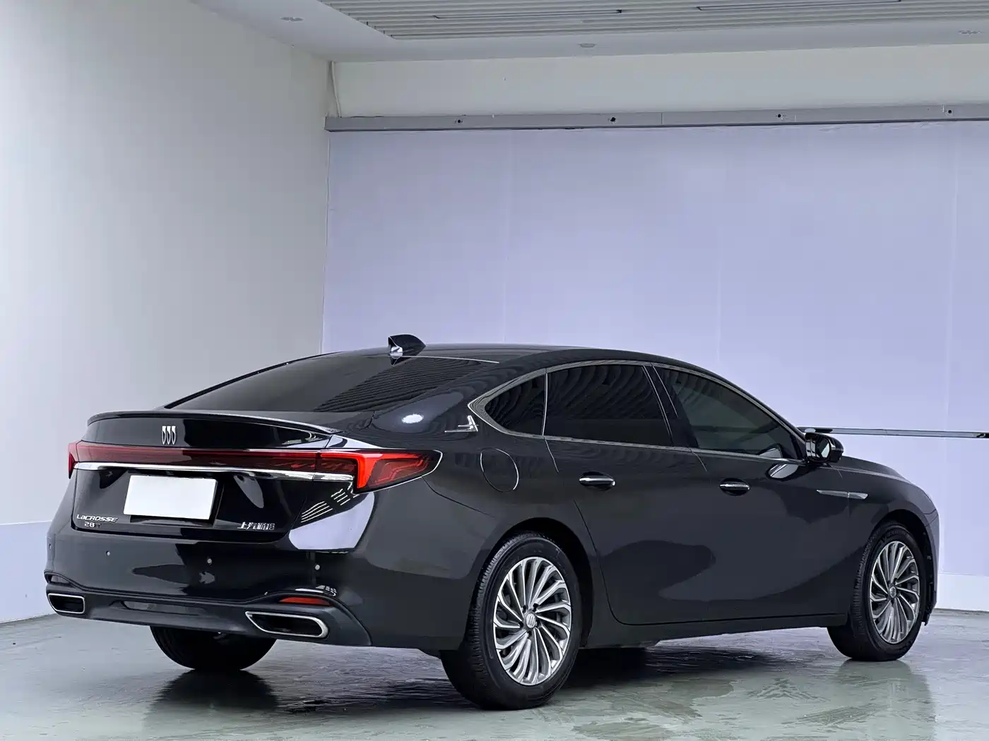 BUICK LACROSSE