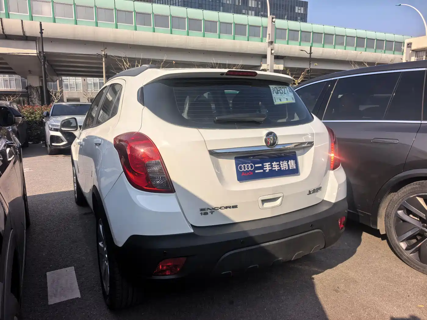 Buick Encore 2015 1.4T Automatic 2WD Urban Elite фото 4