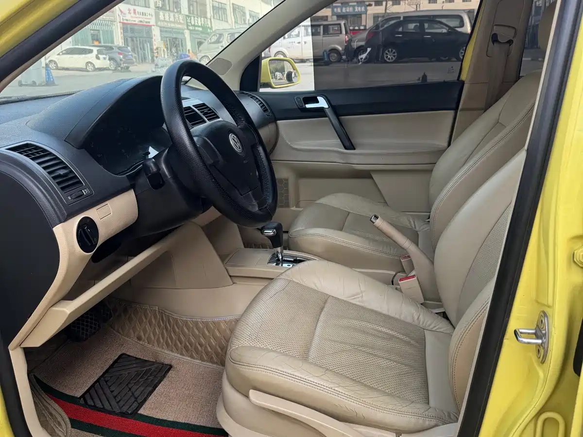 Volkswagen Polo 2009 Jingqing 1.6L Automatic Trend Edition фото 6