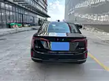 Фото 5 - Hongqi E-QM5