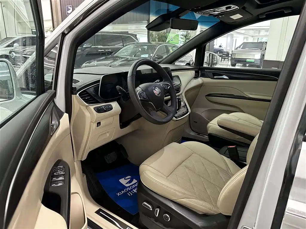 Buick GL8 2022 ES Landmark 653T Flagship фото 6