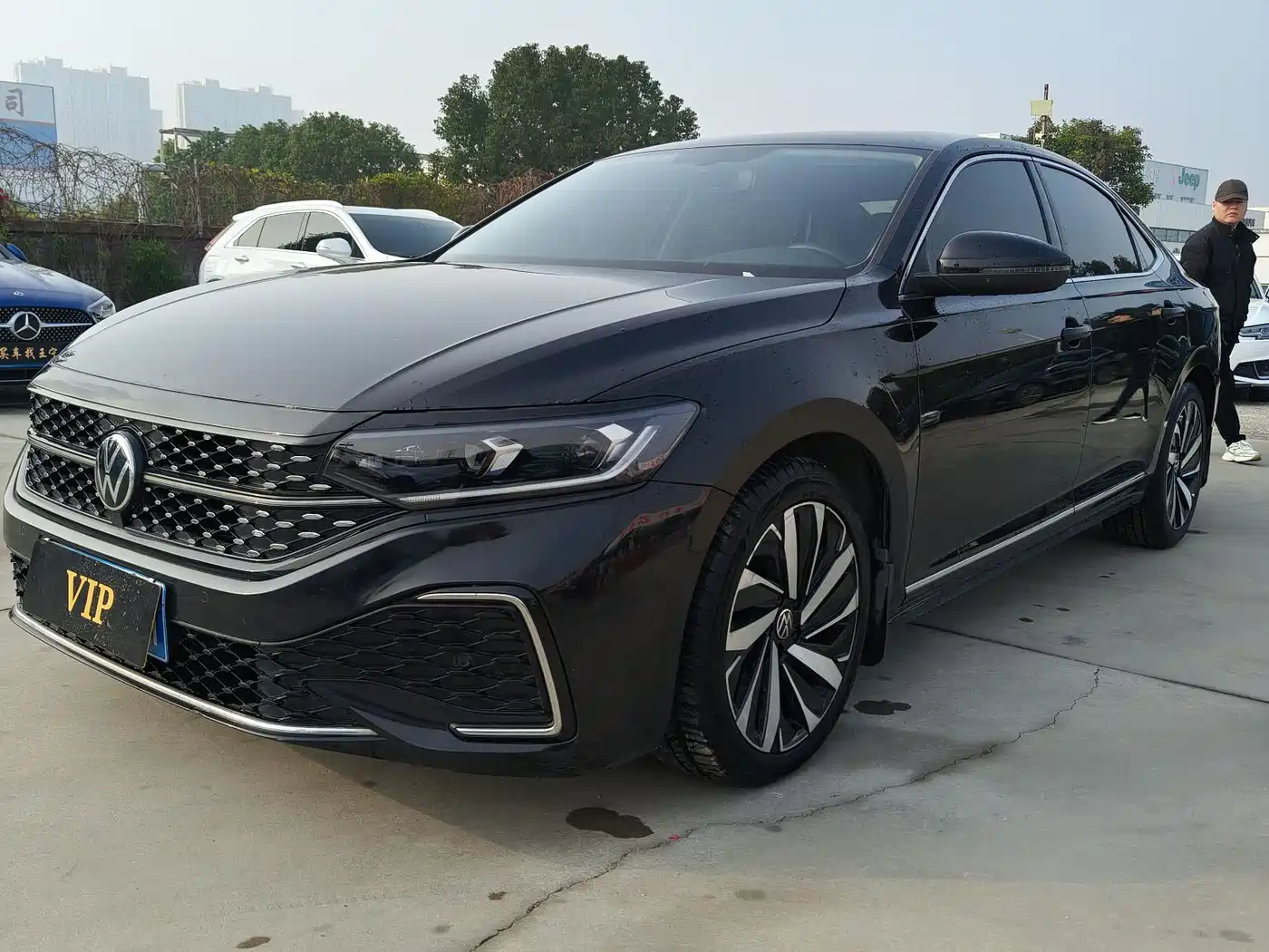 Volkswagen Passat 2022 330TSI Starlight Elite Edition
