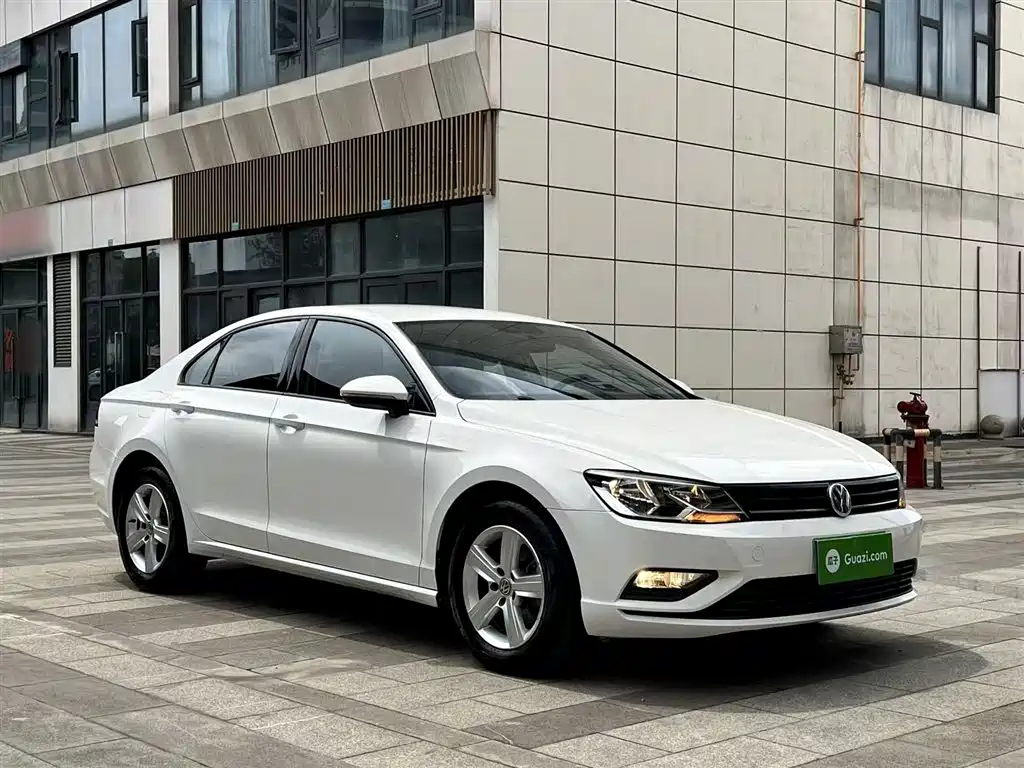 Volkswagen Lamando 2018 230TSI DSG Trend Edition фото 4
