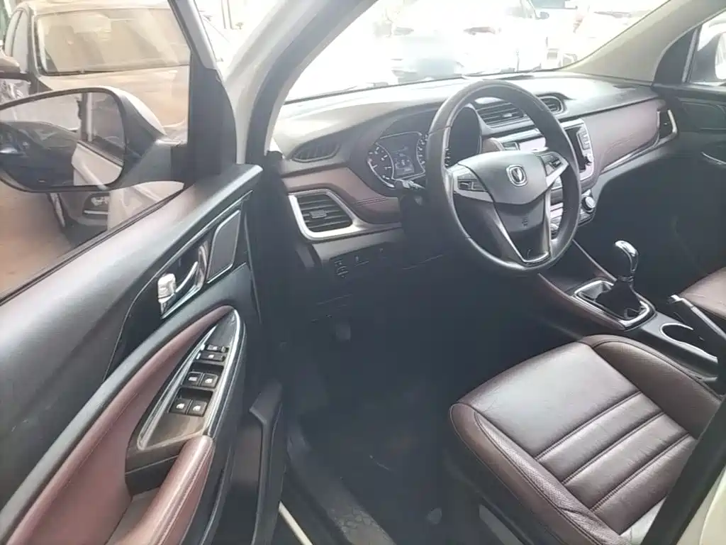 Changan Lingxuan 2017 2017 1.6L Manual Happiness