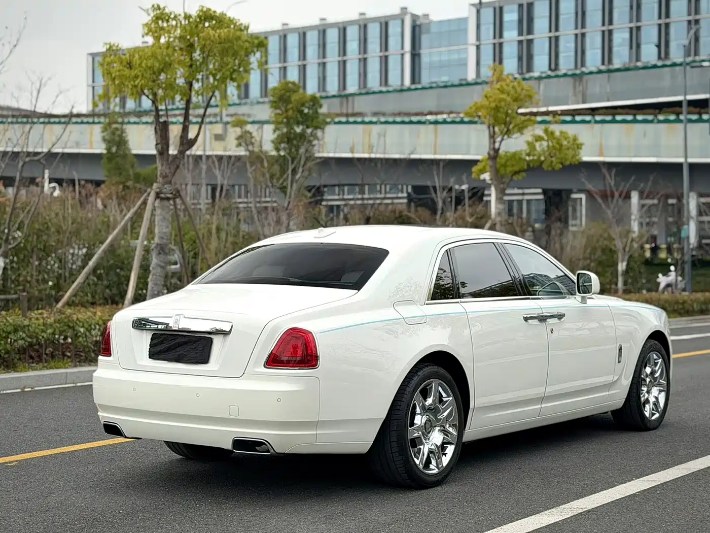 Rolls-Royce Ghost 2011 2010 Model 6.6T Standard