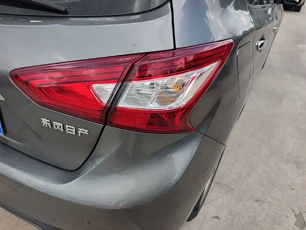 Nissan Tiida, миниатюра 8
