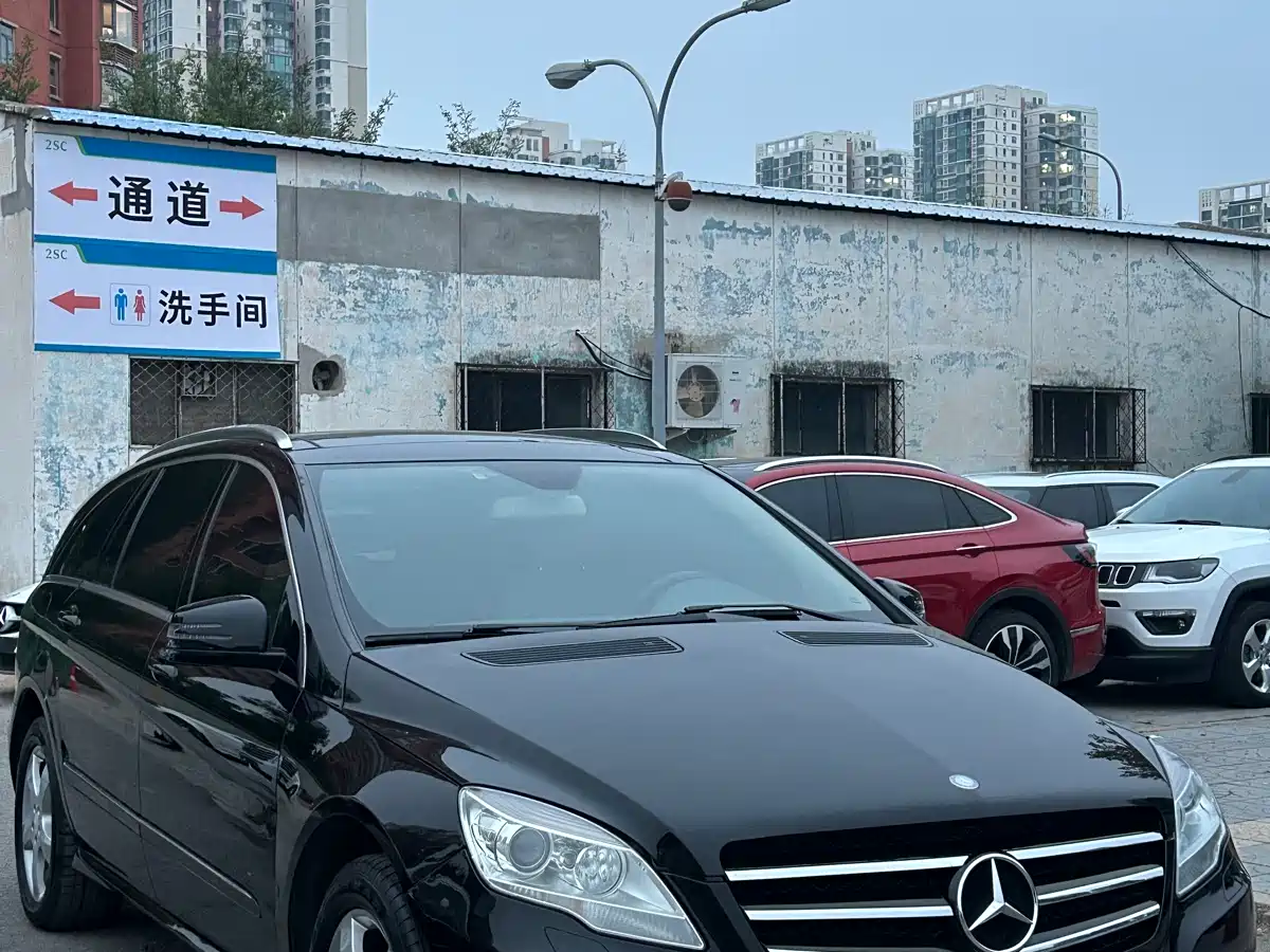 Mercedes-Benz R-Class 2014 R 320 4MATIC Luxury фото 3