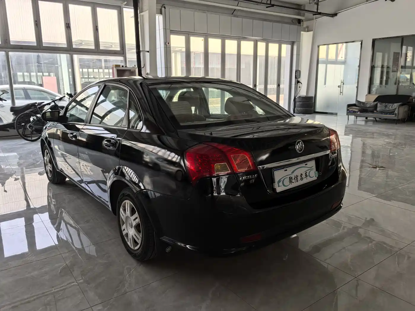 Buick Excelle 2011 1.6LX-AT фото 5
