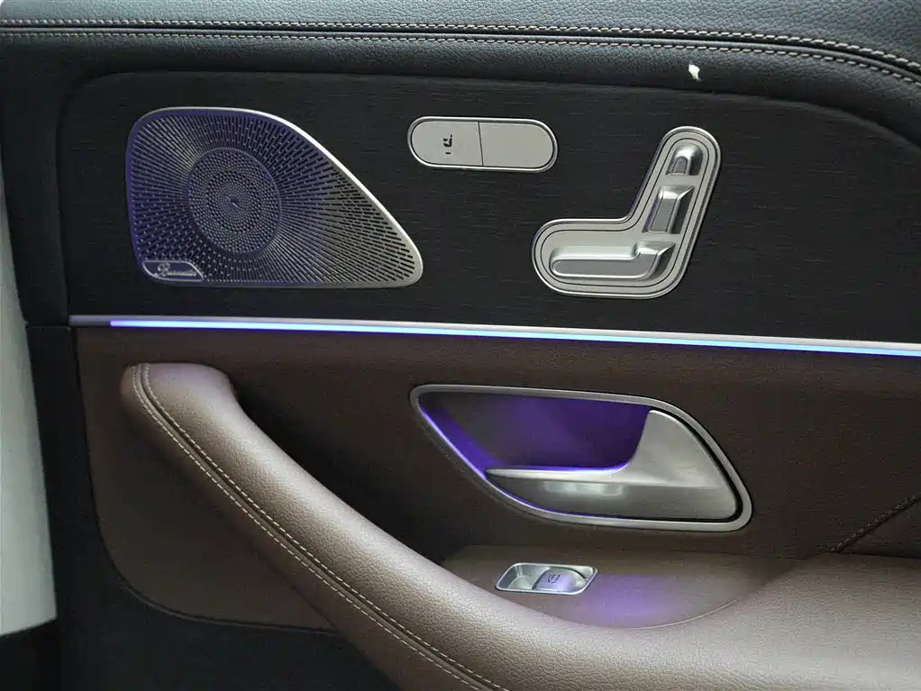 Mercedes-Benz GLE 2024 GLE 450 4MATIC Luxury фото 21