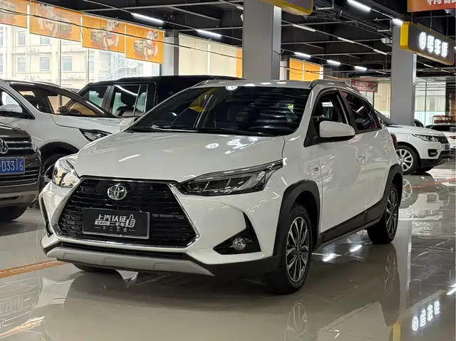 Toyota YARiS L Zhi Xuan 2022 Zhi Xuan X 1.5L CVT Luxury PLUS Edition — фото 1