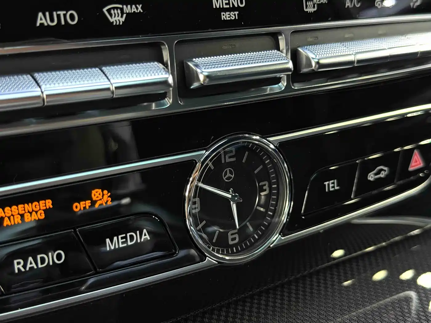 Mercedes-Benz G-Class 2022 G 500 фото 27
