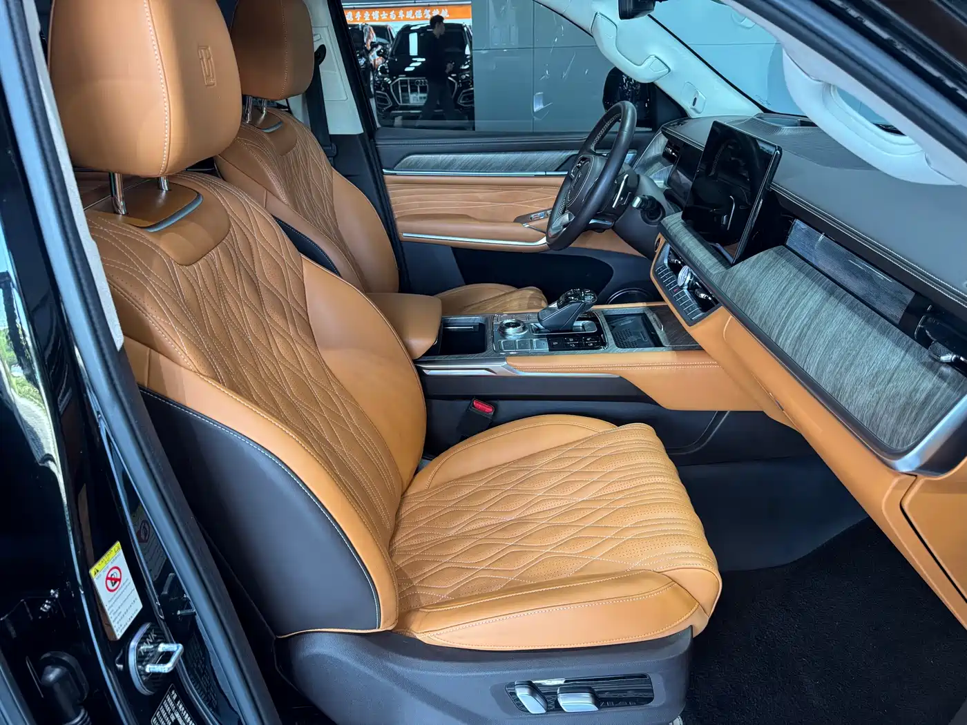Tank 500 2022 3.0T Sport Edition Zaojing 7-Seater фото 9