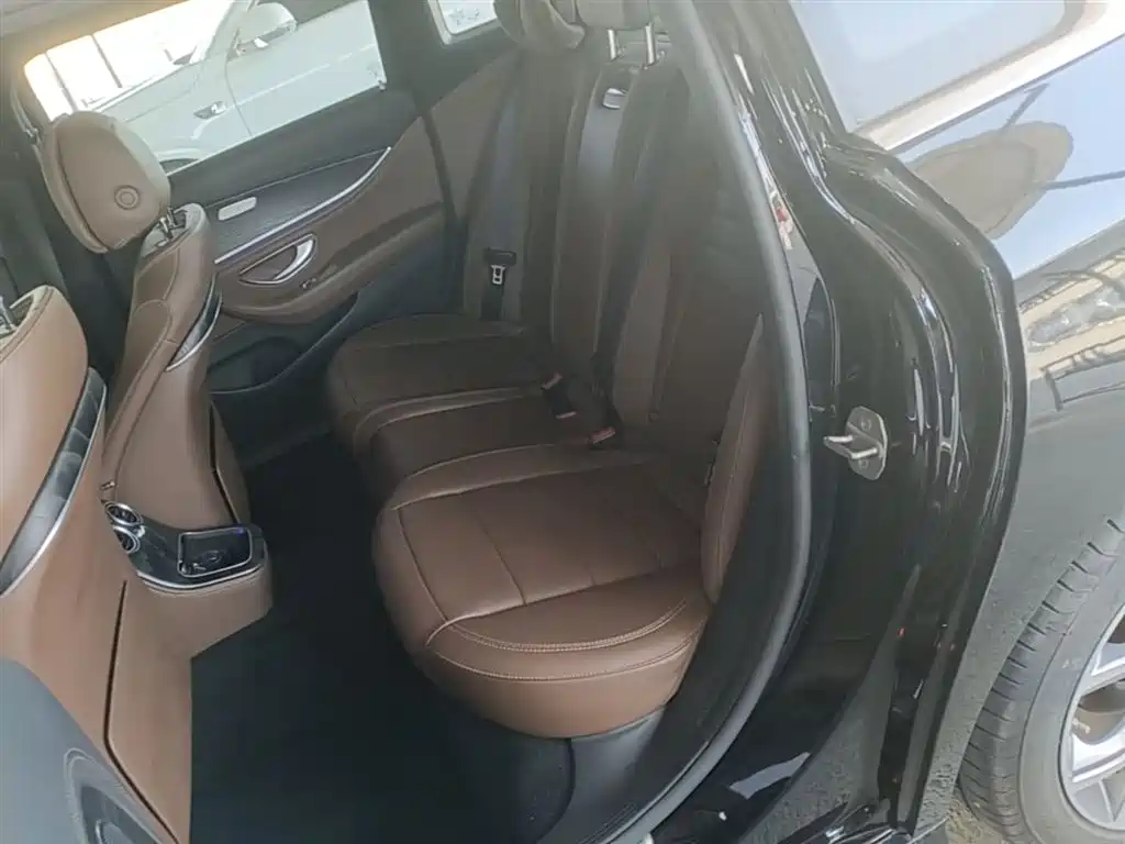 Mercedes-Benz E-Class 2021 E 300 L Sport Fashion фото 17