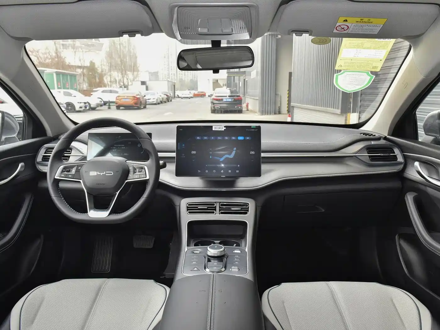 BYD Destroyer 05 2024 Glory Edition DM-i 55KM Luxury фото 5