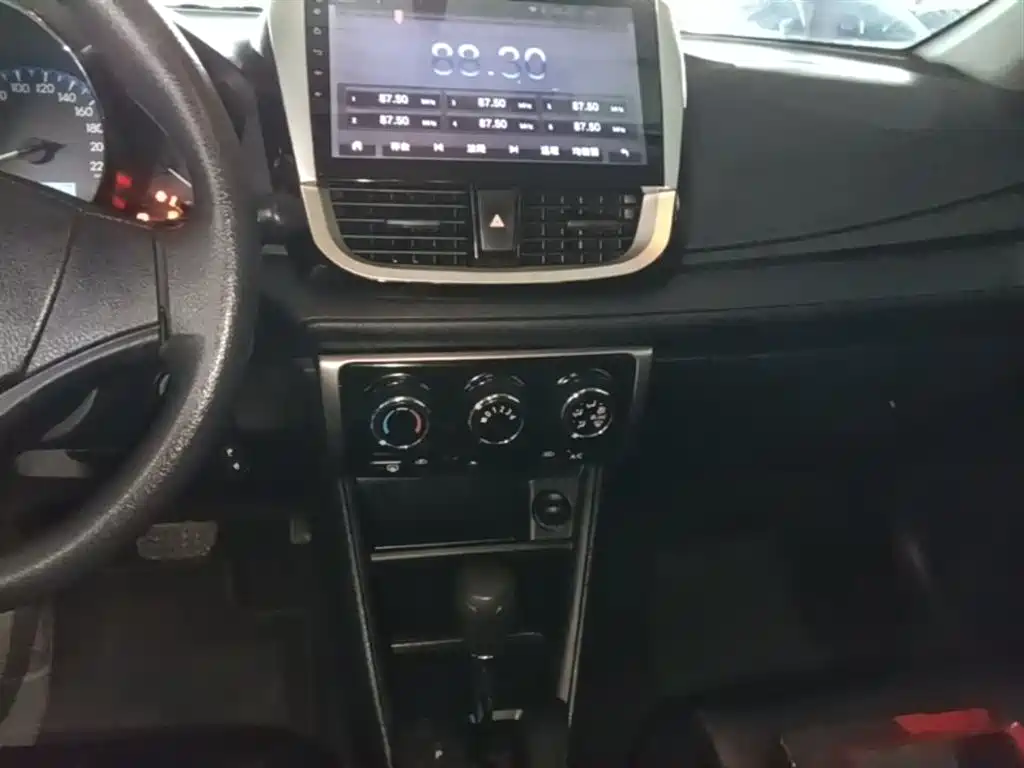 Toyota Vios FS 2017 1.5L CVT Fengchi Edition фото 13