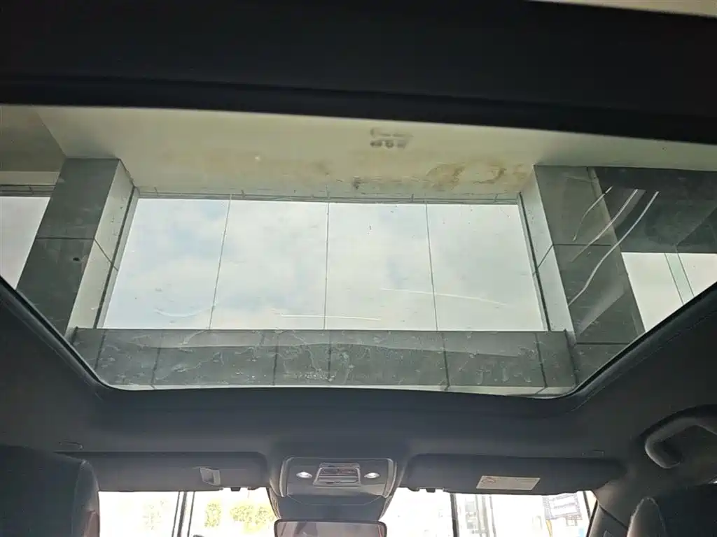 BYD Song PLUS PHEV 2021 DM-i 51KM Honor фото 17