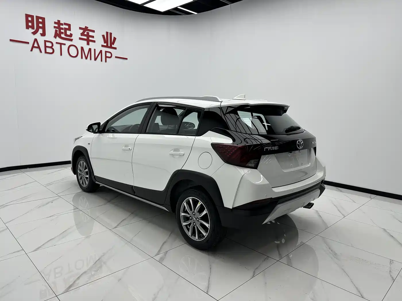 Toyota YARiS L Zhi Xuan 2022 Zhi Xuan X 1.5L CVT Luxury PLUS Edition фото 8