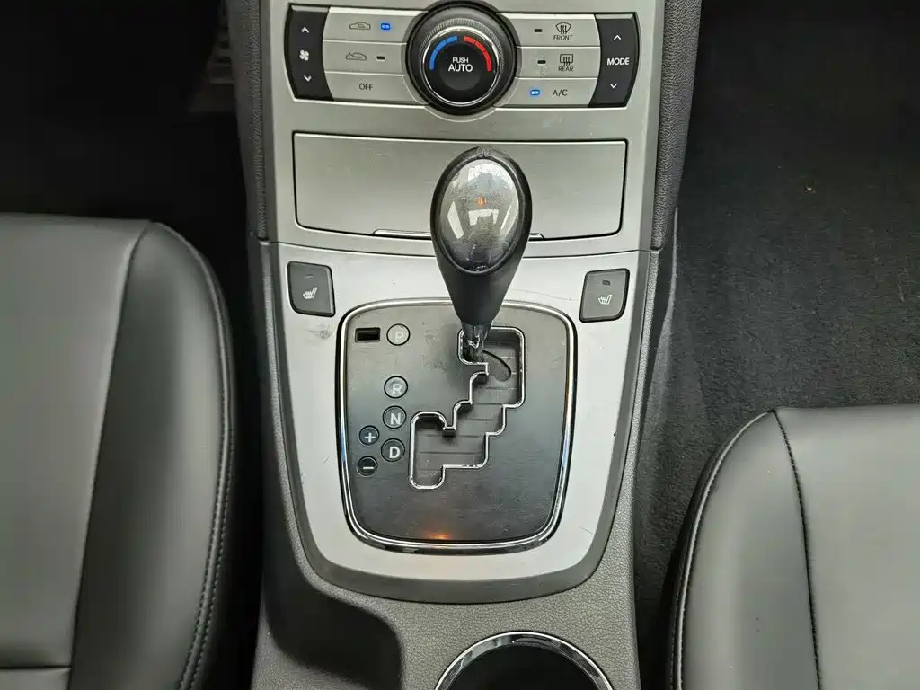 Hyundai Genesis Coupe 2009 2009 Model 2.0T Automatic Luxury Edition